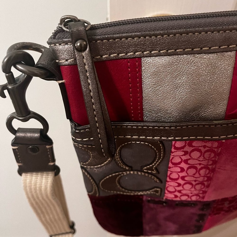 Coach Holiday Patchwork Crossbody Purse (pre-loved) - Picture 15 of 15